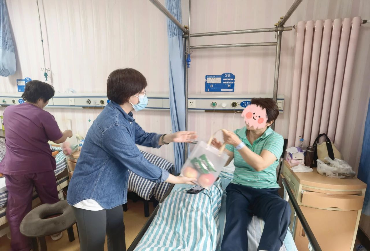 京顺医院开展中秋节慰问活动